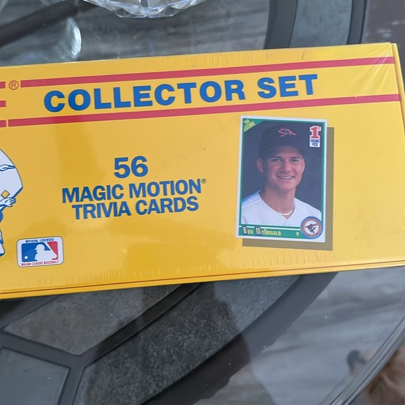 SCORE 1990 COLLECTOR SET 704 PLAYER/56 MAGIC MOTION TRIVIA CARDS NEW & UNOPENED - Picture 4 of 9